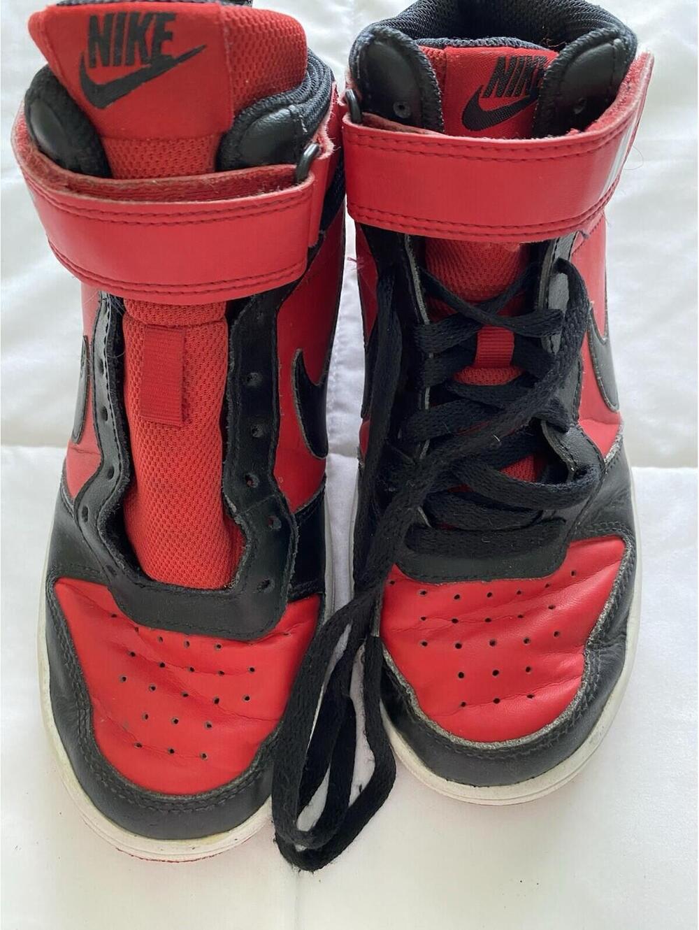 Nike Kids Court Borough Mid Kids Mid Top Sneakers Red/Black‎ Strap Leather 4.5Y